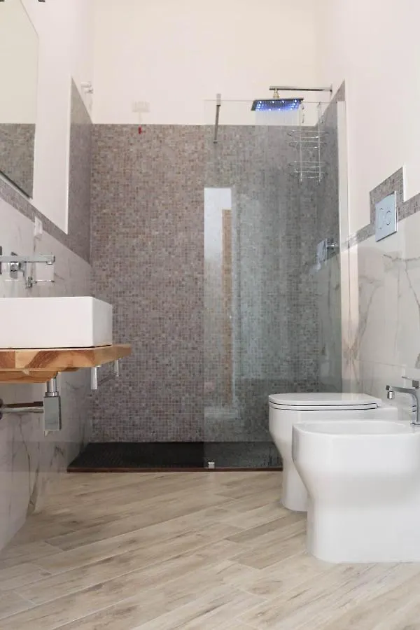 Clelia'S Boutique Rooms & Suites La Maddalena  3*, La Maddalena (Sassari) Italy