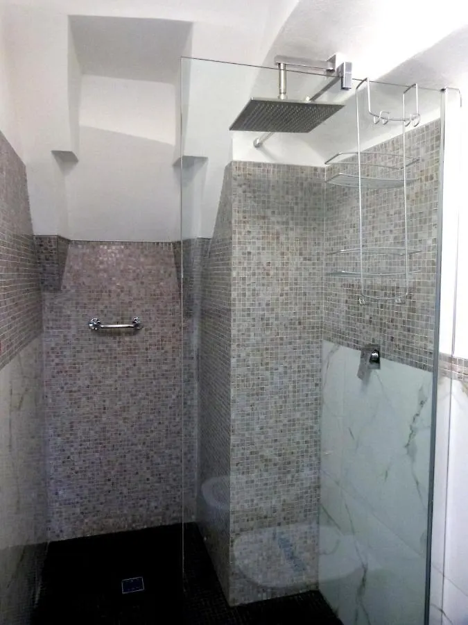 Clelia'S Boutique Rooms & Suites La Maddalena