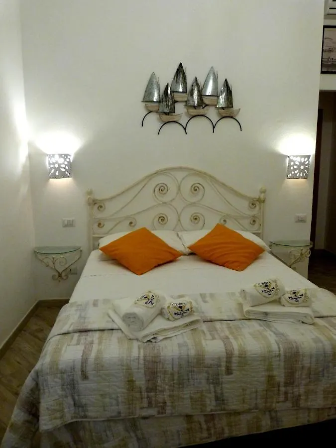 Clelia'S Boutique Rooms & Suites La Maddalena  3*, La Maddalena (Sassari) Italy