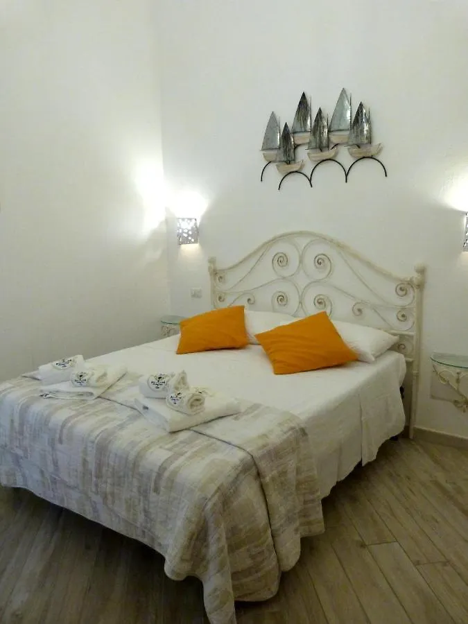 Clelia'S Boutique Rooms & Suites La Maddalena  Bed & Breakfast La Maddalena (Sassari)