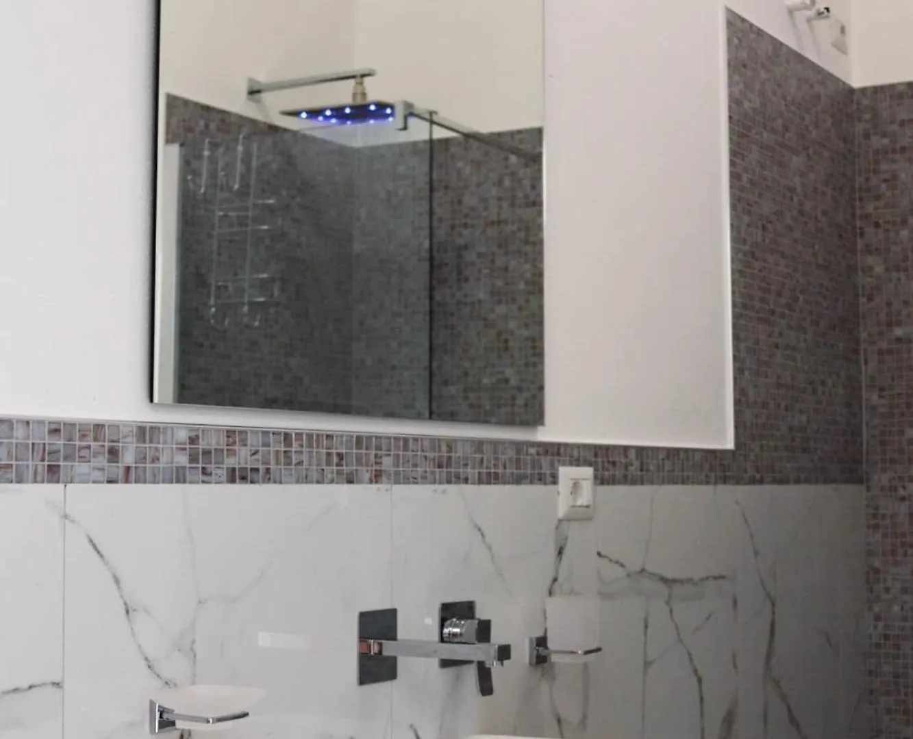Clelia'S Boutique Rooms & Suites La Maddalena  Italy